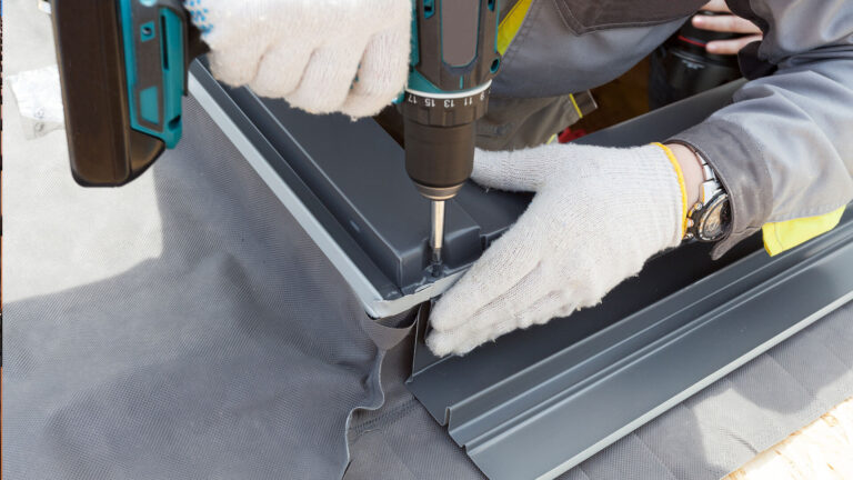 Roofing Contractor Services Costs in Upper Arlington